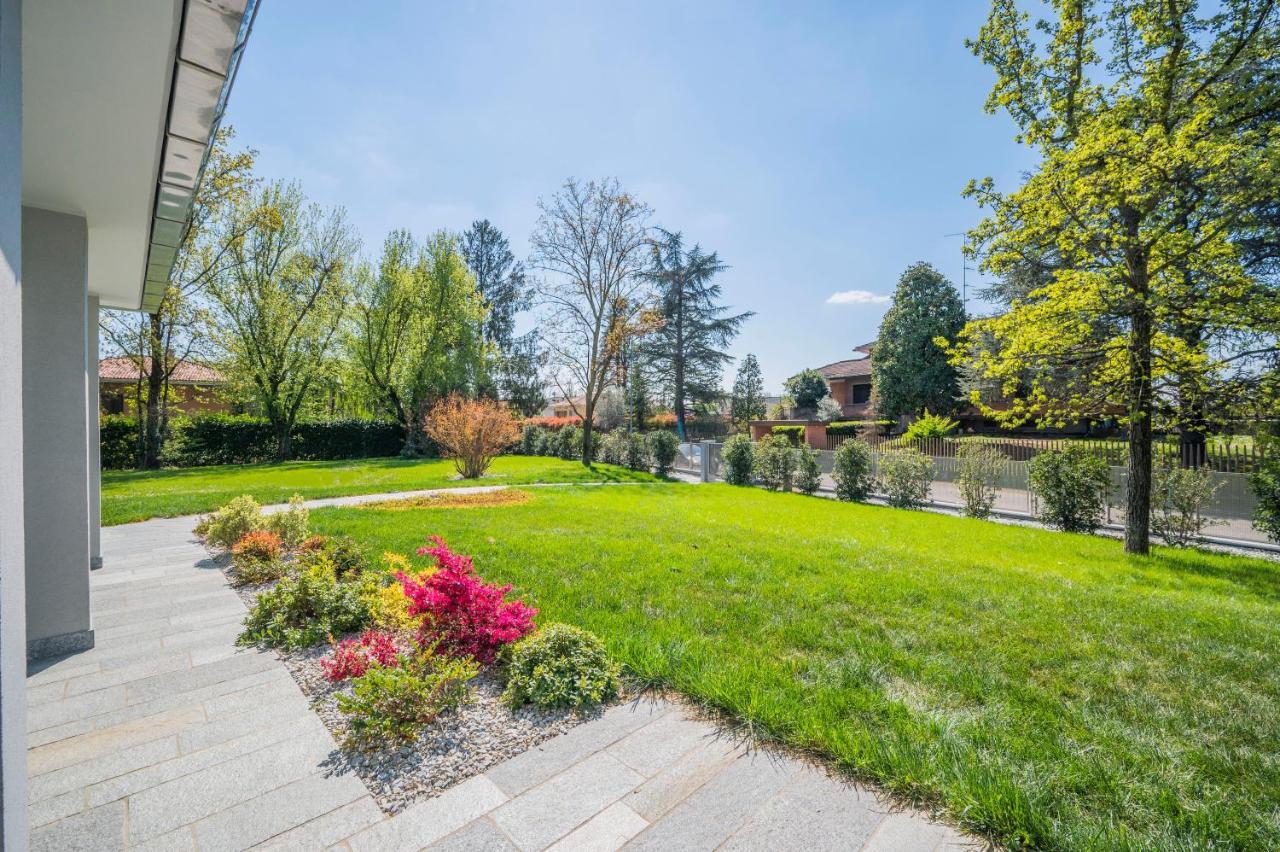 Royal Suite Parma Con Piscine Calda E Fredda Bagian luar foto