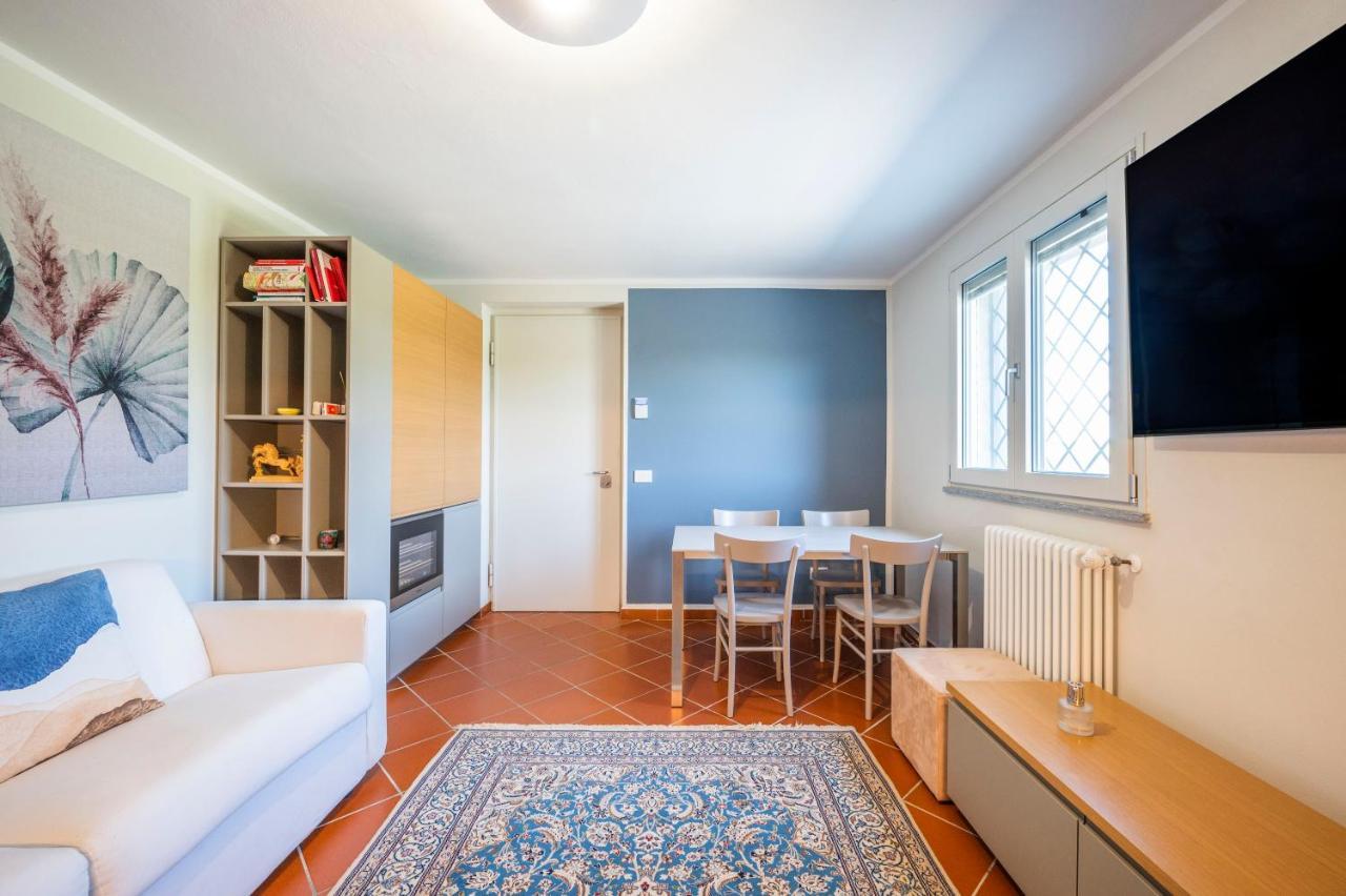 Royal Suite Parma Con Piscine Calda E Fredda Bagian luar foto