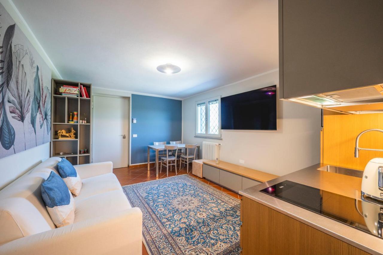 Royal Suite Parma Con Piscine Calda E Fredda Bagian luar foto